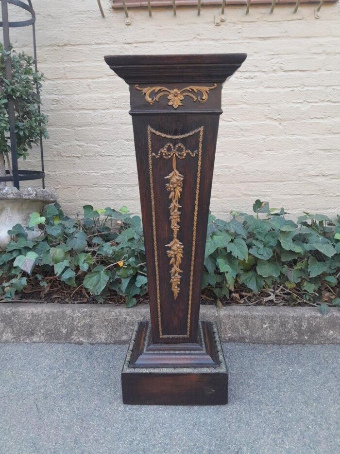 An Antique 19th Century Gilt and Ebonised Pedestal