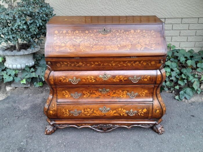 An Antique 18th Century Dutch Marquetry Bombe Bureau with Leather Writing Surface - Image 4