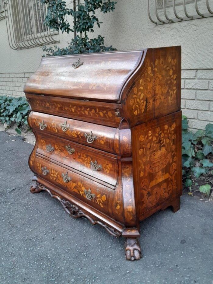 An Antique 18th Century Dutch Marquetry Bombe Bureau with Leather Writing Surface - Image 5