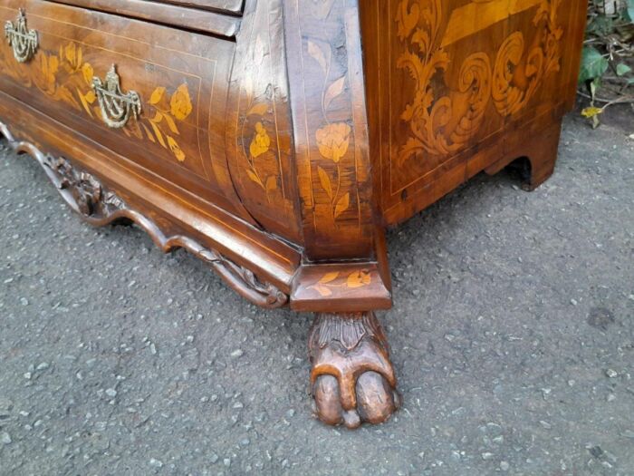 An Antique 18th Century Dutch Marquetry Bombe Bureau with Leather Writing Surface - Image 13