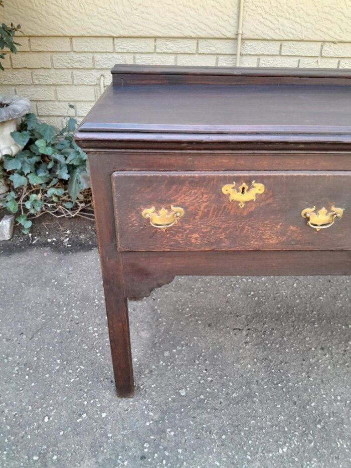 An Antique Georgian Oak Server with Three Drawers and Brass Handles Good Patina - Image 7