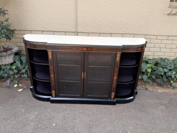 An Antique Victorian French Style Ebonised and Inlay Walnut Credenza/Display Cabinet with Brass Hardware and Glazed Doors - Image 4