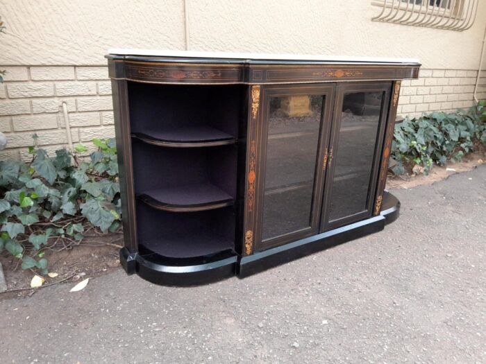 An Antique Victorian French Style Ebonised and Inlay Walnut Credenza/Display Cabinet with Brass Hardware and Glazed Doors - Image 6