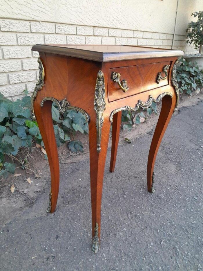 A 20th Century French Kingswood Table With Gilt Metal Mounts - Image 4