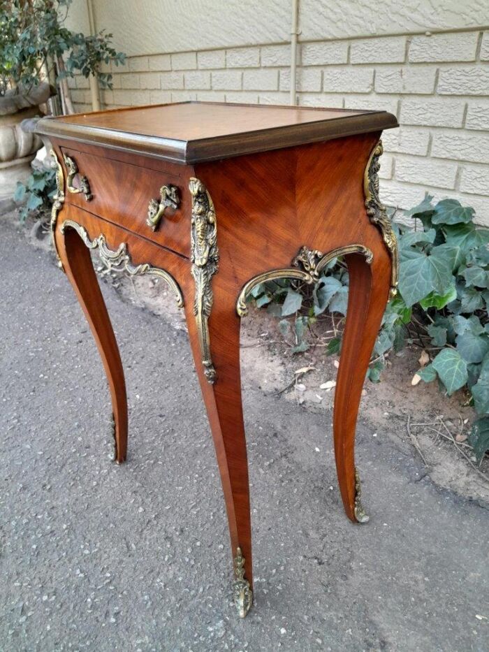 A 20th Century French Kingswood Table With Gilt Metal Mounts - Image 5