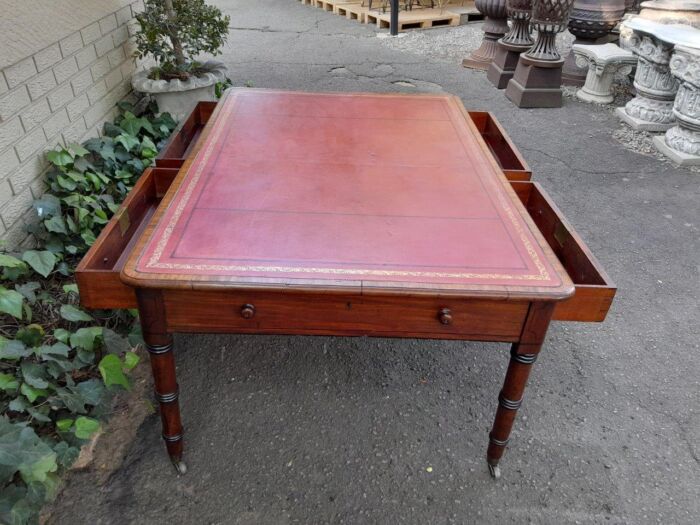 An Antique Early 19th Century George IV Mahogany Writing With Gilt Tooled Leather Top And Drawers With Brass Cap - Image 8