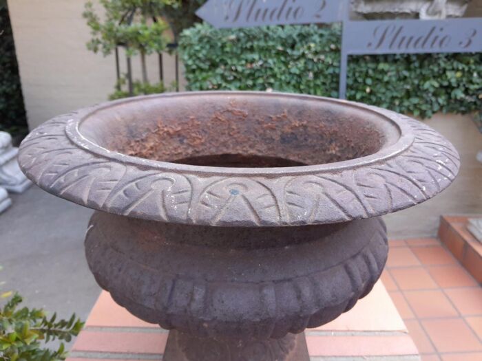 An Antique Victorian Cast Iron Jardinière - Image 6