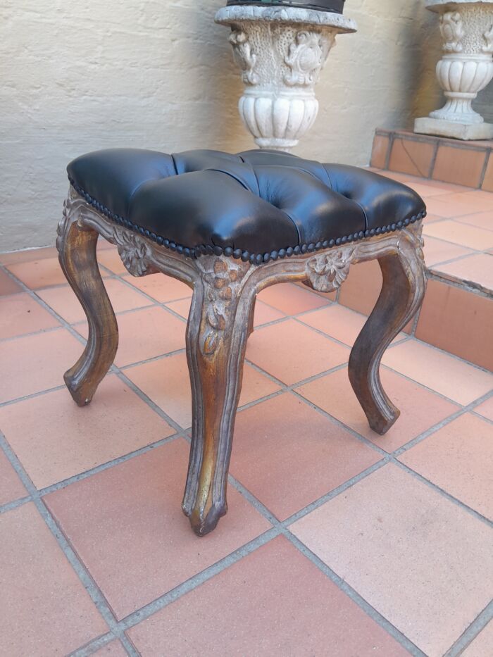 A 20th Century French Style GiltWood Ottoman /Tuffett /Stool Upholstered in Deep Buttoned Leather - Image 4