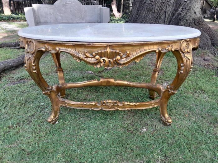 A French Style Oval Ornately Carved Coffee Table with Marble Top - Image 2