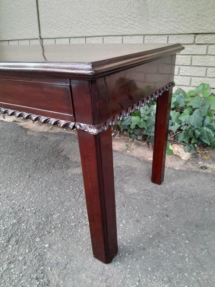 An Antique Georgian Mahogany Server with Two Oak Lined Drawers - Image 5