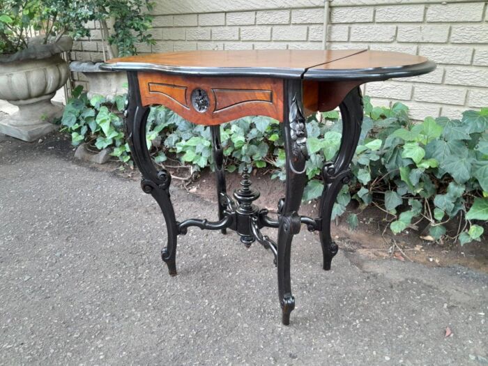 An Antique Victorian Burr Walnut and Ebonised Drop Side Table and Fitted Interior - Image 3