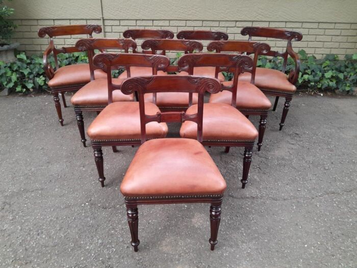 A 20th Century Set of Ten (10) William IV Style Mahogany Dining Chairs Consisting a Pair of Carvers / Armchairs and Eight Dining Chairs with Leather Upholstery - Image 2