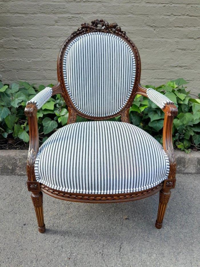 A 20th Century French Pair Of Gilded Mahogany Arm Chairs Upholstered In A Ticking Fabric  - Image 4