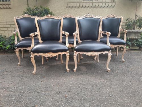 A 20TH Century Set Of Five Carved Fruitwood Chairs In A Contemporary Original Wood Finish