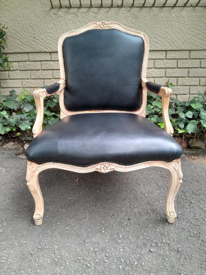 A 20th Century French Style Pair of Fruitwood Armchairs in a Contemporary Wood Finish and Upholstered in Leather - Image 5