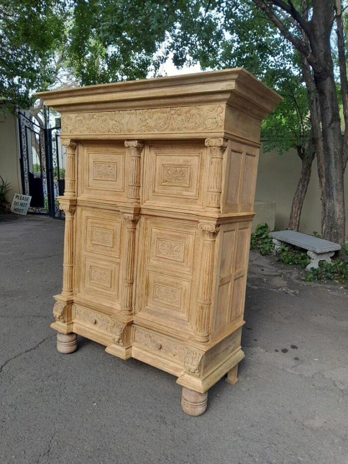 A Magnificent Antique 18th Century Flemish Heavily Carved Oak Cabinet / Cupboard in a Contemporary Bleached Finish - Image 3