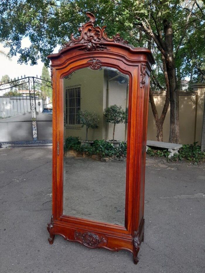 A 20TH Century Circa 1900s French Carved Mahogany Armoire with Bevelled Mirror and Five Shelves - Image 2