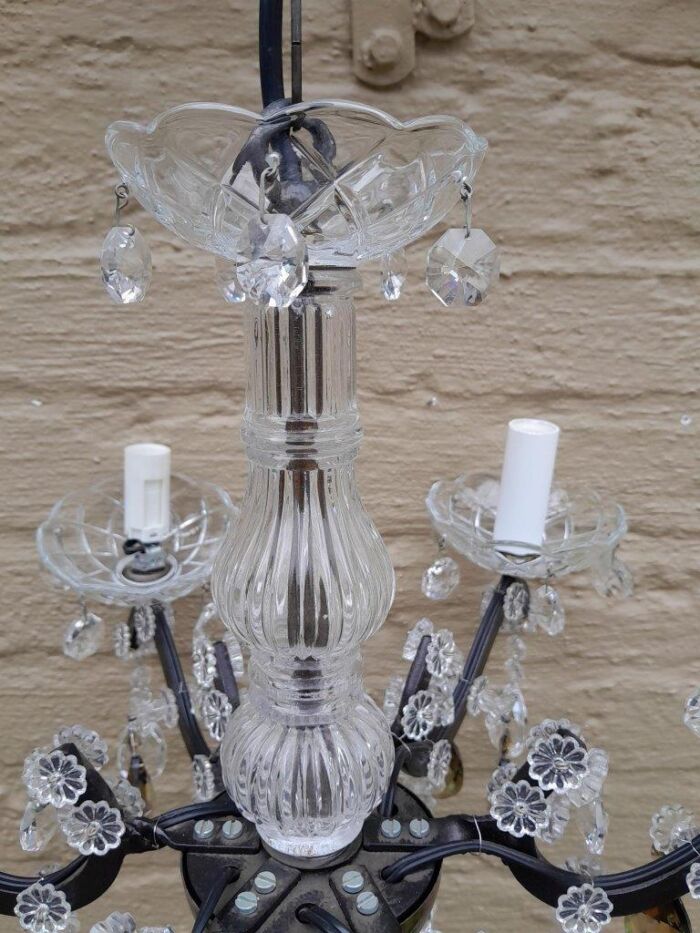 A 20TH Century French Style Bronze Chandelier with Crystals - Image 5