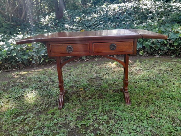 A Regency Style Inlaid Drop-Side / Sofa Table in Mahogany