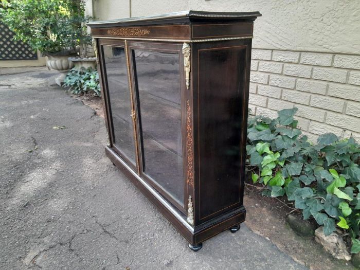 A 20TH Century French Louis XVI Style Boulle Cabinet Ebonised Gilded and Ormolu Mounted - Image 4