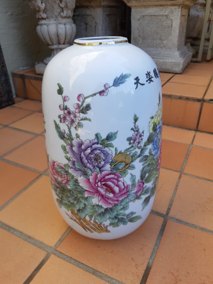 Chinese Vase - Image 4