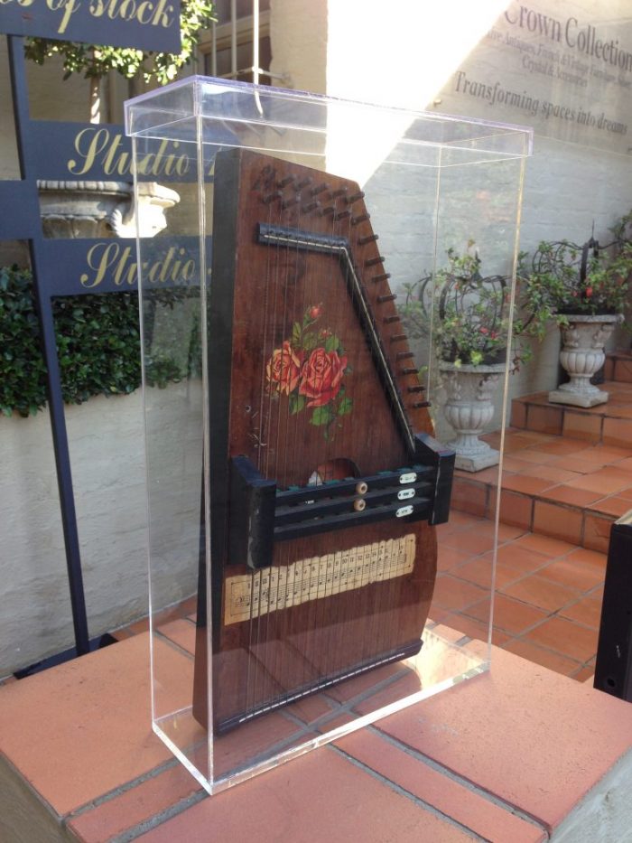 An Autoharp by Charles Zimmerman Circa 1888 in Perspex Display Box - Image 2