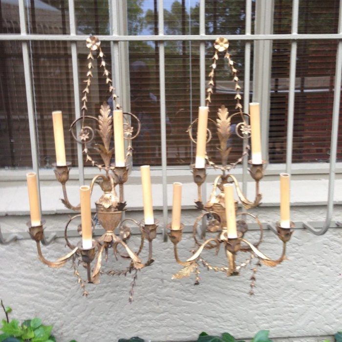 A pair of 18th Century style sconces (electrified)