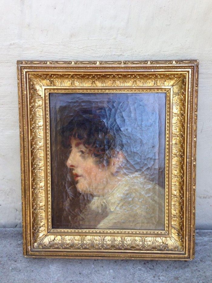 PORTRAIT OF LADY