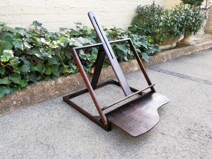 A Wooden Table Easel - Image 4