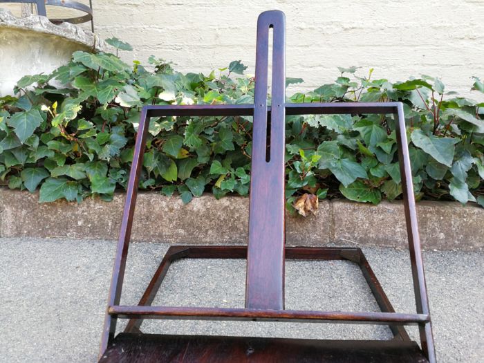 A Wooden Table Easel - Image 6