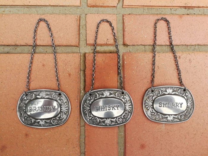 A Set Of Three (3) Epns Brandy, Sherry And Whisky Decanter Labels - Image 3