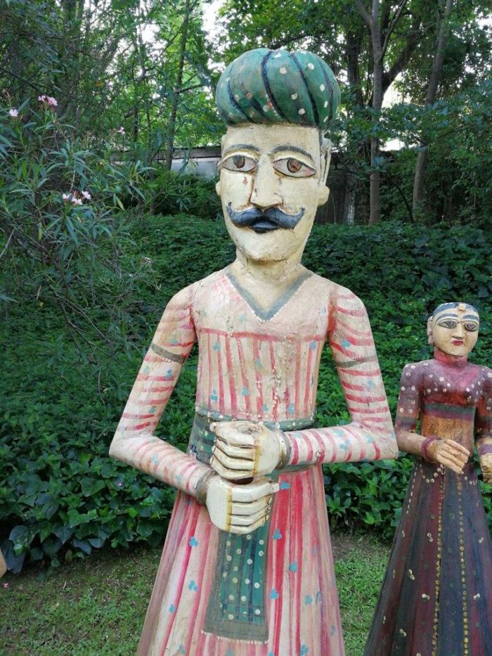 A Set of 4 Tall  Holy Indian Figurines (possibly antique but over 50 years old or older Gangaur Gavar holy figurines) with a male gate watcher and 3 females) - Image 8