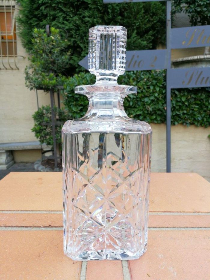 A Crystal Brierley Crystal Whisky Decanter