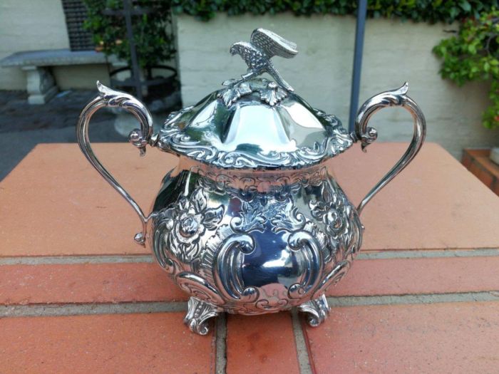 A Late 19th Century Electroplate Five Piece Tea Service - Image 10