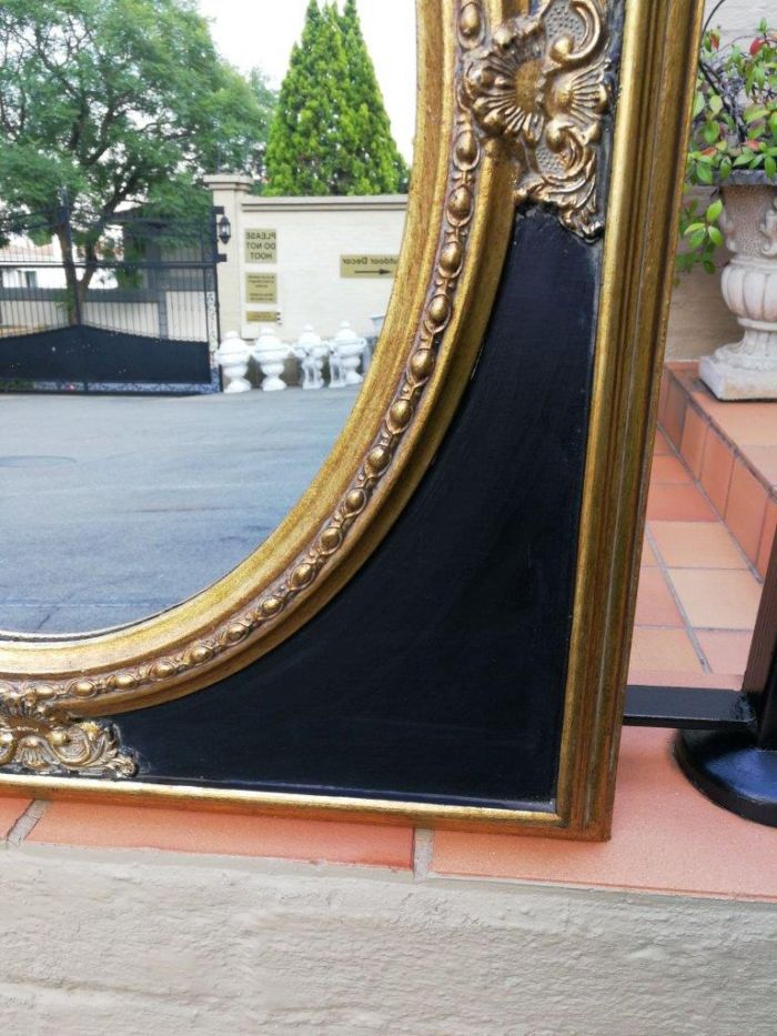 A Glit-Wood Mirror - Image 4