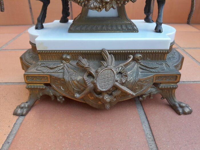 A 20th Century Brass Clock And Candelabrum Garniture Set - Image 8