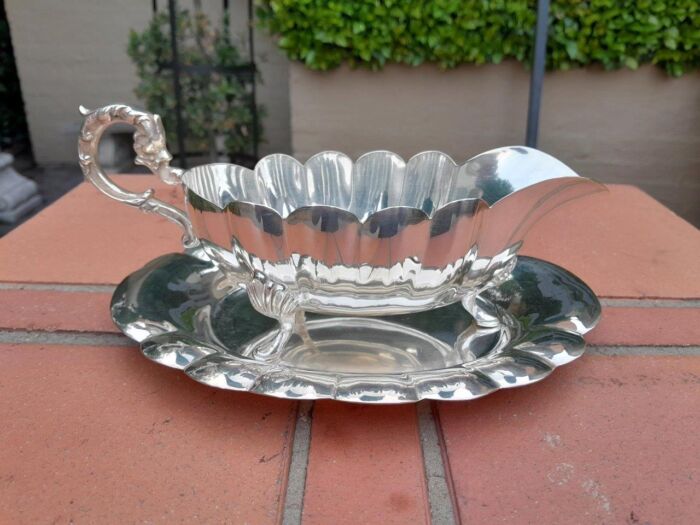 A 20th Century Silver Plate Gravy/Sauce Boat On Tray