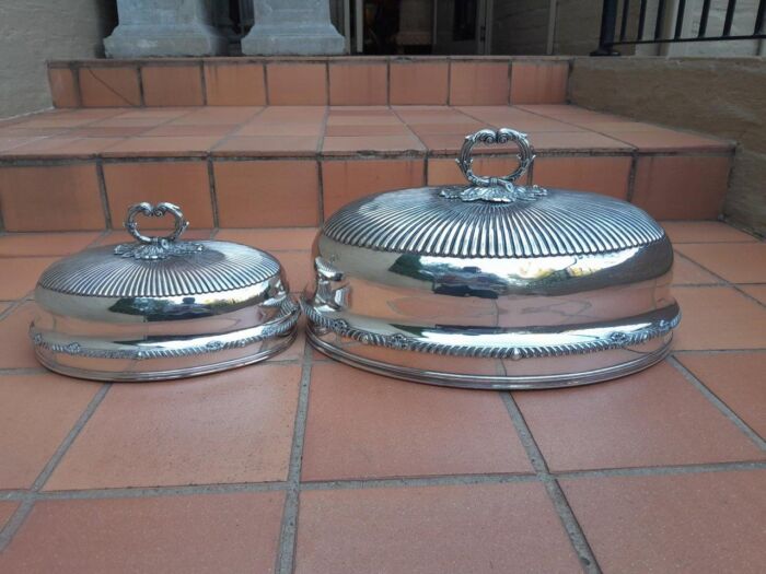 An Antique Near Pair of Two Sheffield EPNS Food Domes  - Image 2