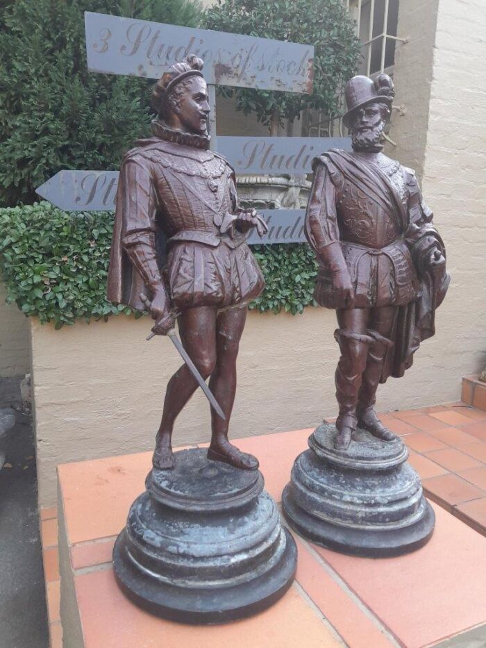 An Early 20th Century French Pair of Patinated Spelter Figurines On Bases ND - Image 4