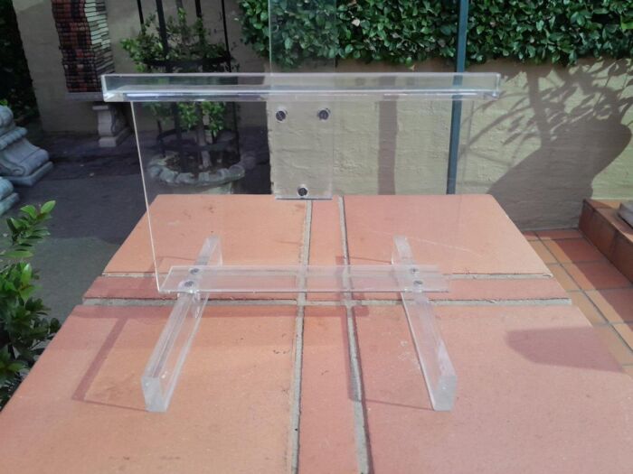 A 20th Century Perspex Easel - Image 5