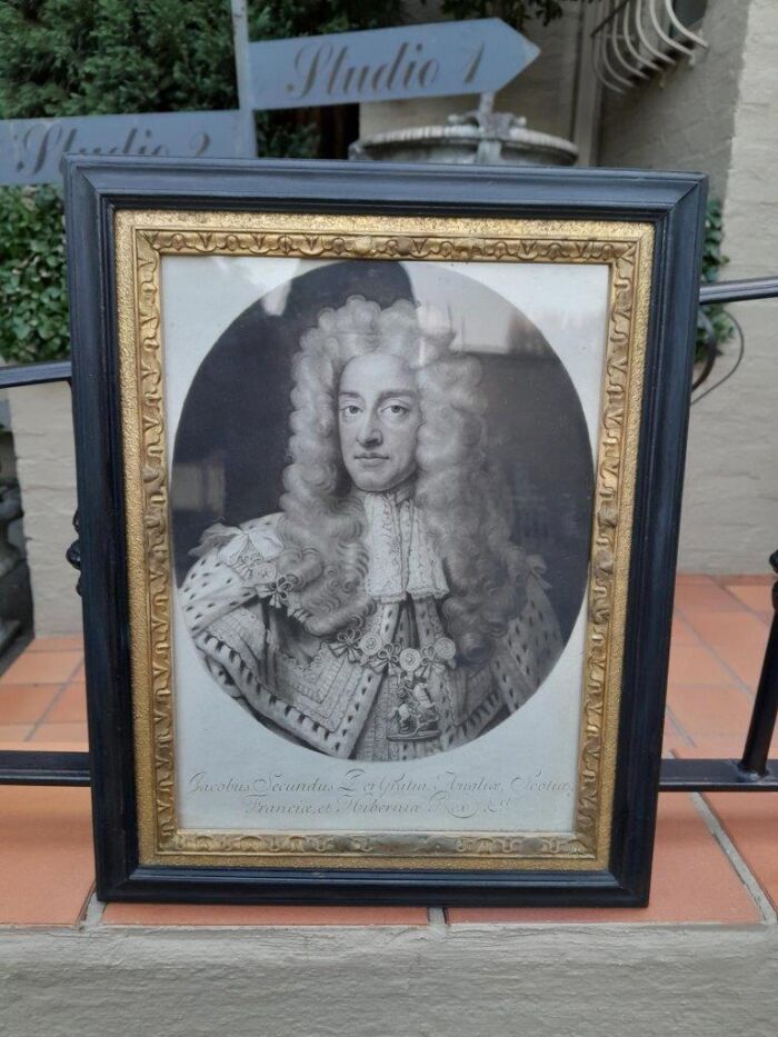 A 19th Century Engraving King James ll in Gilded and Black Frame - Image 2